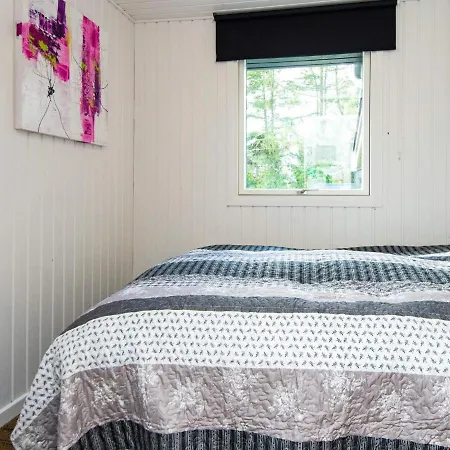 度假居 6 Person Holiday In *